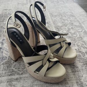 Aqua Cream White Wedges